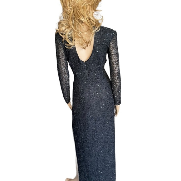 Scala Bodycon Dress Maxi-Halter Beading/Sequin Built-Bra
Silk Size (4-6 ?) - Picture 3 of 12